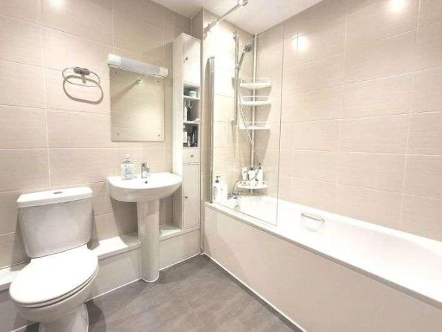 House for sale in Lower Halliford, Surrey