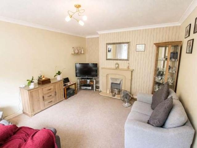 House for sale in Oldmixon, Weston-super-mare