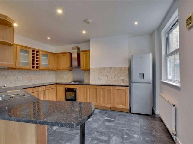 House for sale in London Borough of Lewisham, Blackheath