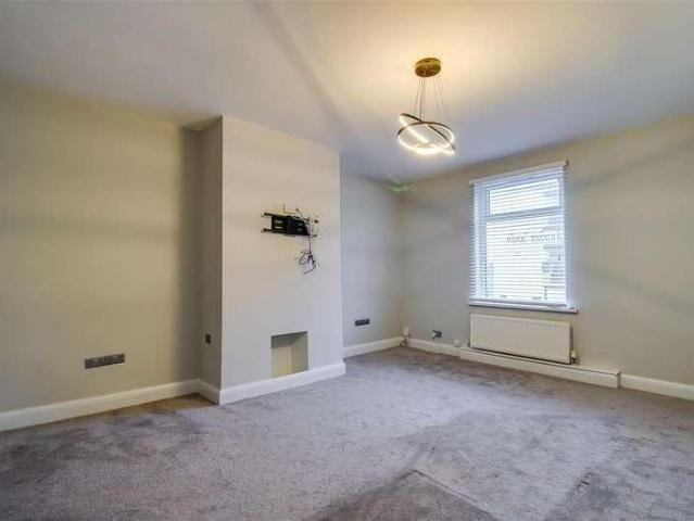 House for sale in Ossett, West Yorkshire