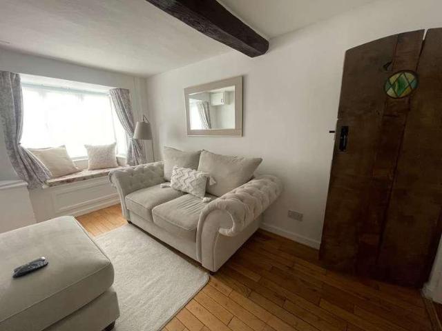 House for sale in Alderminster, Warwickshire