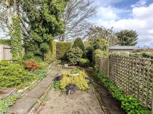 House for sale in Heddon-on-the-wall, Northumberland