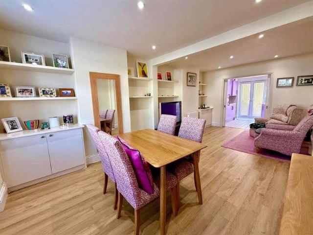 House for sale in Walcot West, Rodbourne