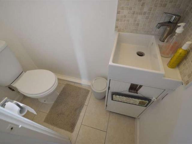 House for sale in Dagenham, Becontree