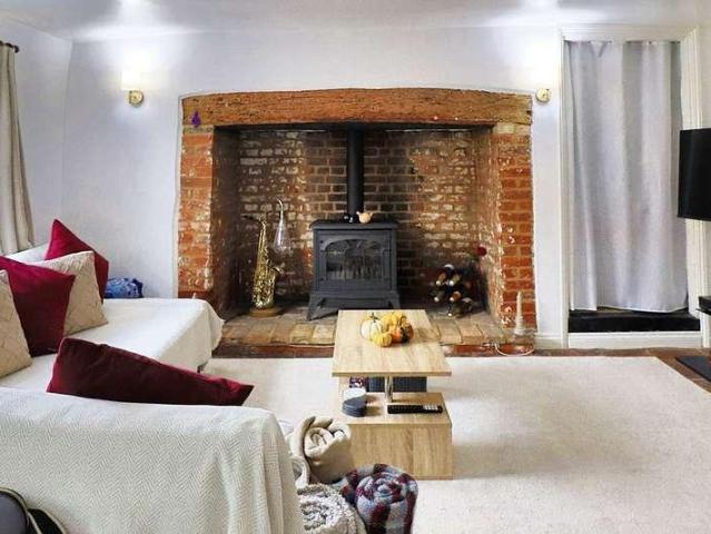 House for sale in Chelmondiston, Suffolk