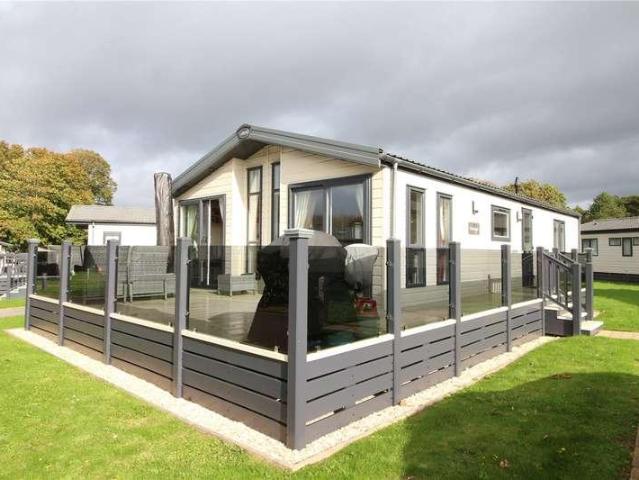 House for sale in Old Milton, New Forest