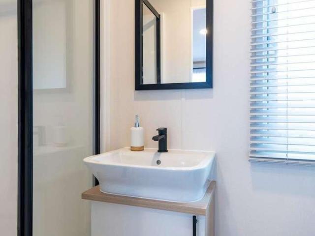 House for sale in Potters Corner, East Midlands