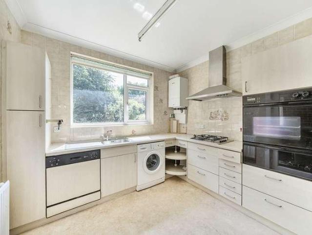 House for sale in Pinner, Greater London