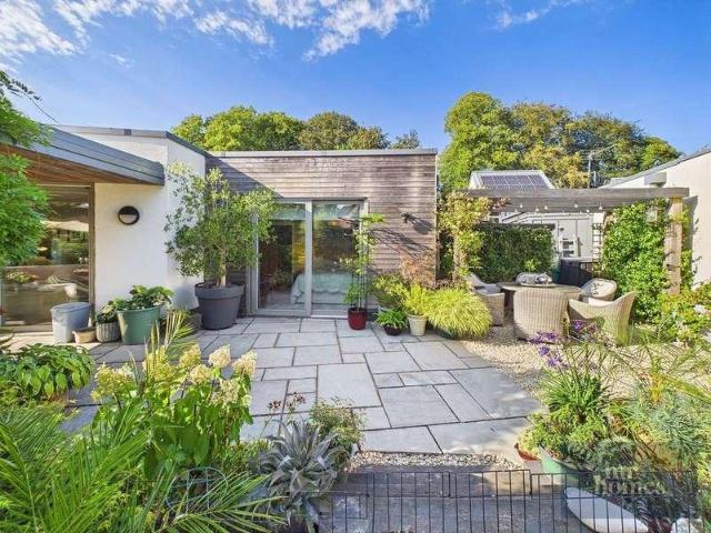 House for sale in Falcon Lodge, Wales