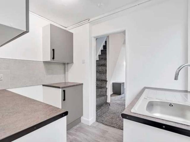 House for sale in Ball Hill, Coventry