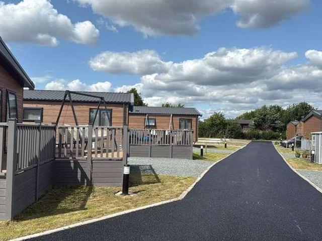 House for sale in Newton Upon Derwent, East Riding Of Yorkshire