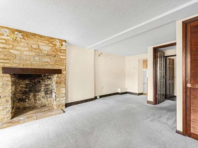 House for sale in Deer Park, Black Bourton
