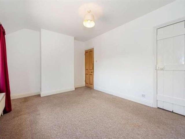 House for sale in Aldingbourne, Clapham