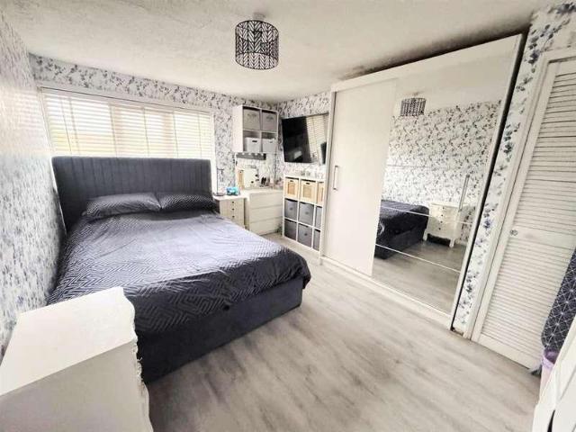 House for sale in Calderstones