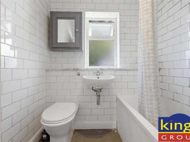 House for sale in Lower Edmonton, Edmonton