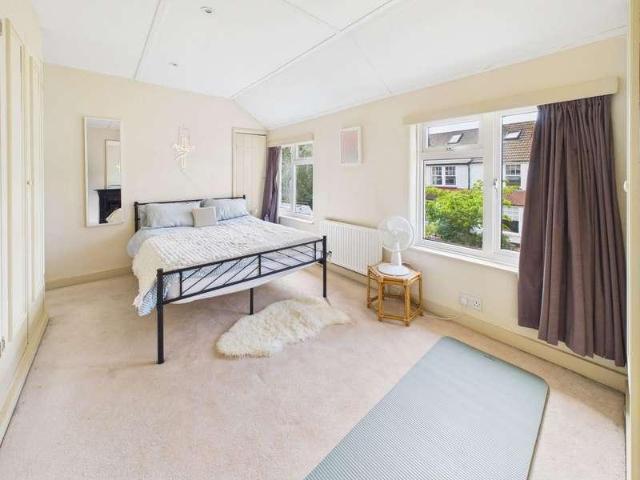 House for sale in Fishersgate, West Sussex