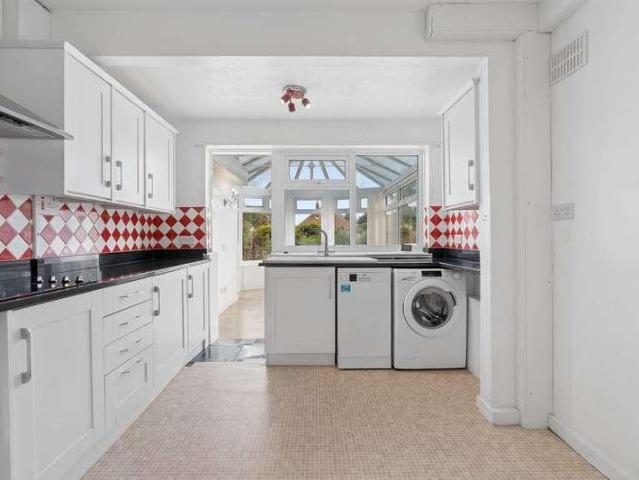 House for sale in Swalecliffe, Canterbury