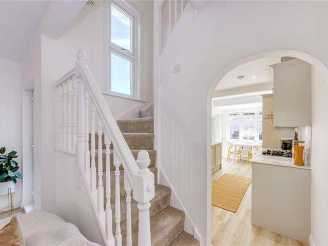House for sale in Radlett, Hertsmere
