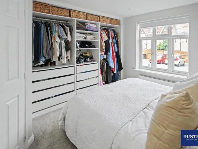 House for sale in Horsforth Vale, Farsley