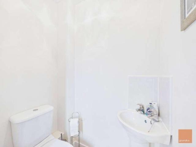 House for sale in Newbridge, Cornwall