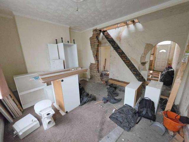 House for sale in Measborough Dike, Barnsley