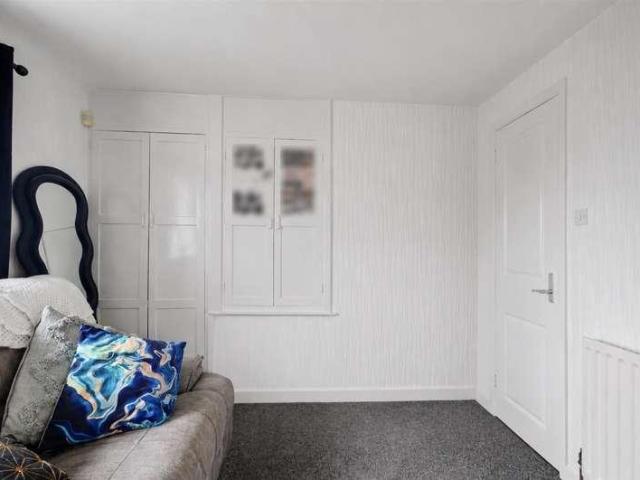 House for sale in Caldermill, East Midlands