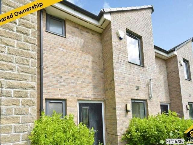 House for sale in Froggatt, East Midlands