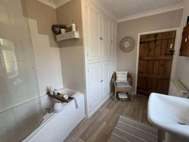 House for sale in Waltham on the Wolds and Thorpe Arnold, Brentingby