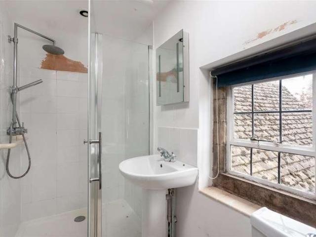 House for sale in Fossebridge, Gloucestershire
