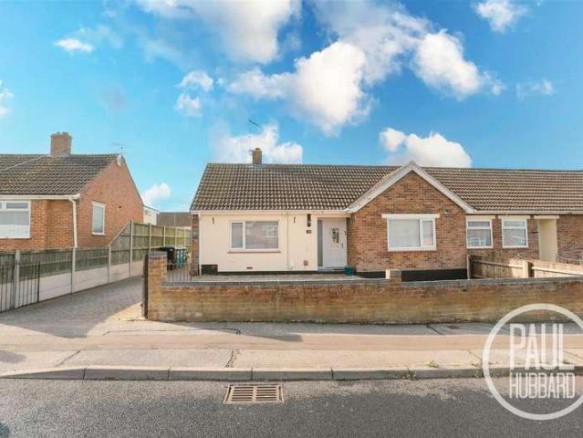 House for sale in Oulton Broad, East Suffolk