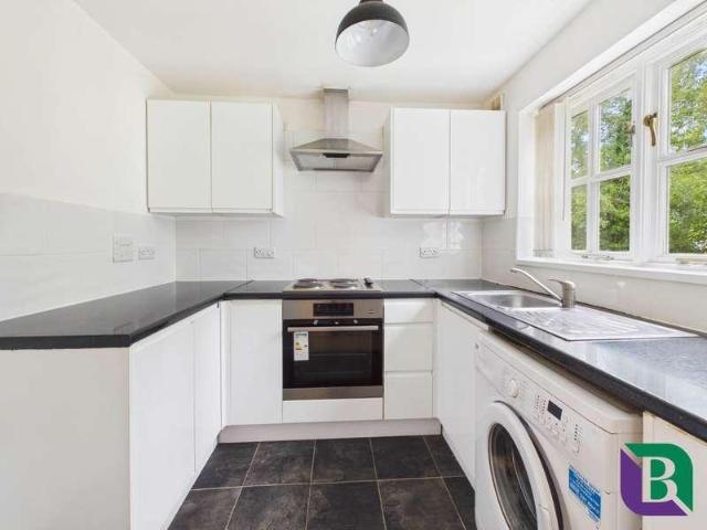 House for sale in Wolverton and Greenleys, Old Wolverton