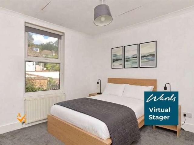 House for sale in The Butts, Kent