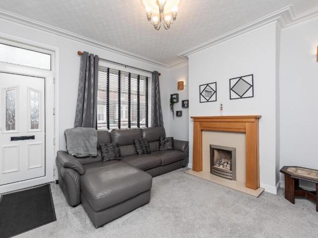 House for sale in Normanton and Altofts, Altofts
