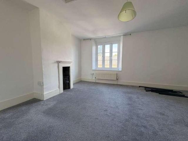 House for sale in Black Bourton, Oxfordshire