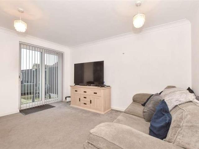 House for sale in Minster-on-Sea, Oad Street