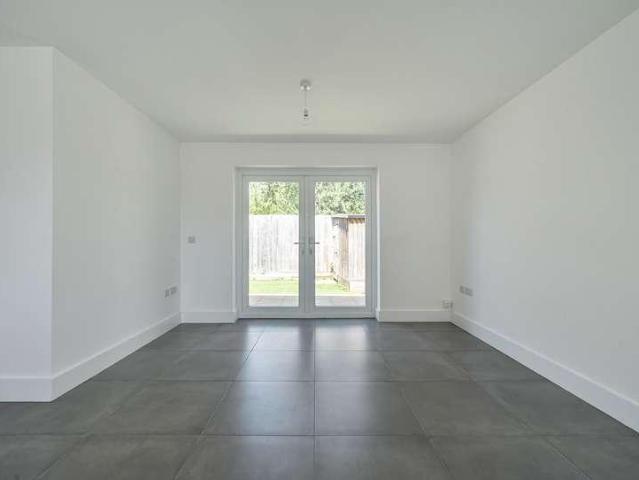 House for sale in Kingswood, Cadbury Heath