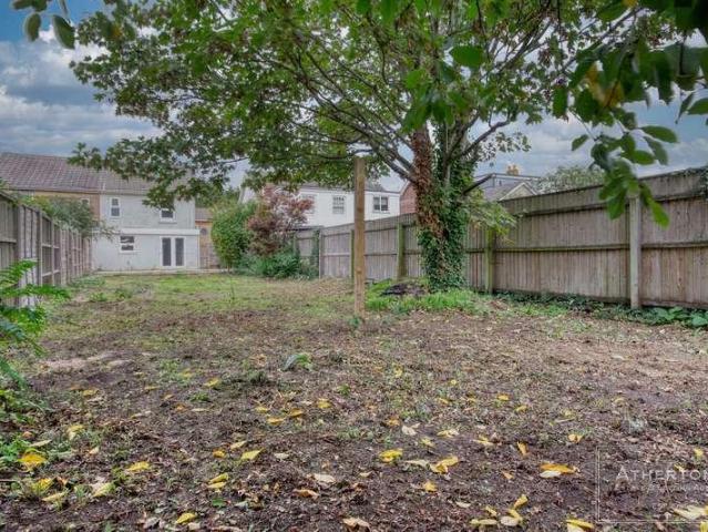 House for sale in Talbot Village, Bournemouth