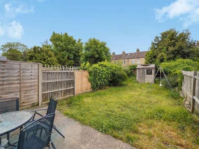House for sale in London Borough of Croydon, Thornton Heath
