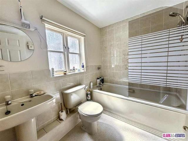 House for sale in Watergate, Devon