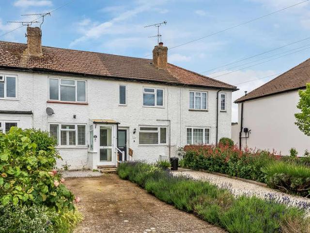 House for sale in The Butts, Kent