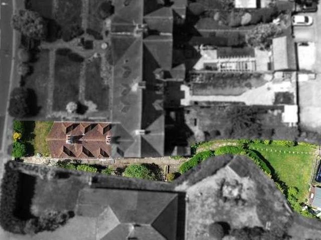 House for sale in Garston Park, West Berkshire