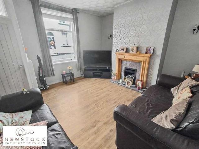 House for sale in Burnedge, Greater Manchester