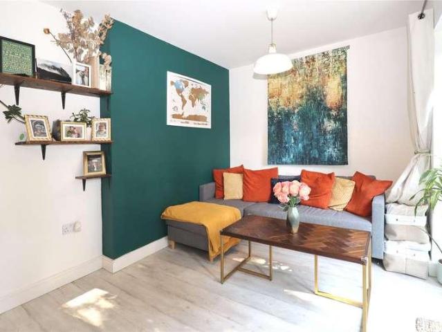 House for sale in Westfield, Woking