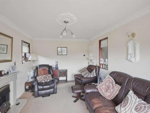 House for sale in Newbold, Loundsley Green