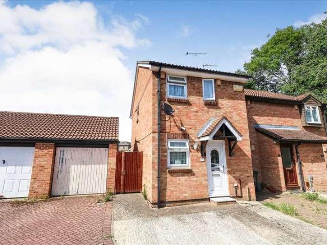 House for sale in Slough