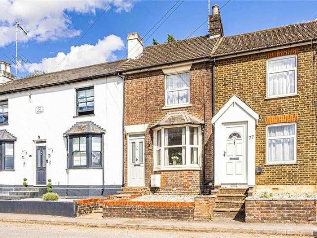House for sale in Batchworth, Hertfordshire