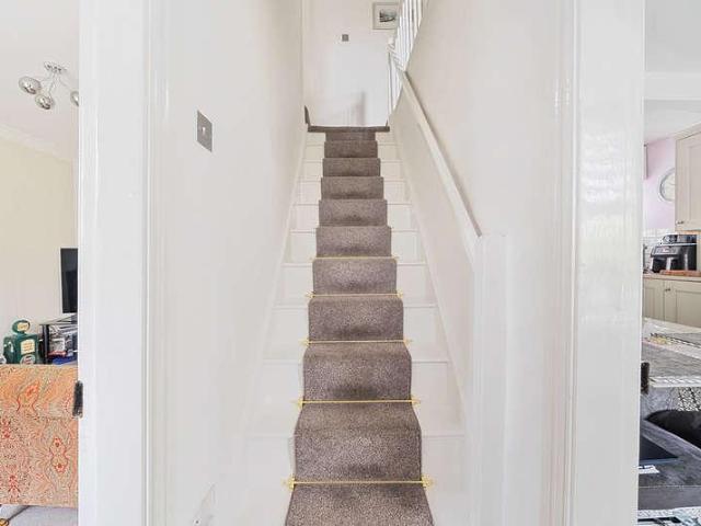House for sale in Silverdale, Bare