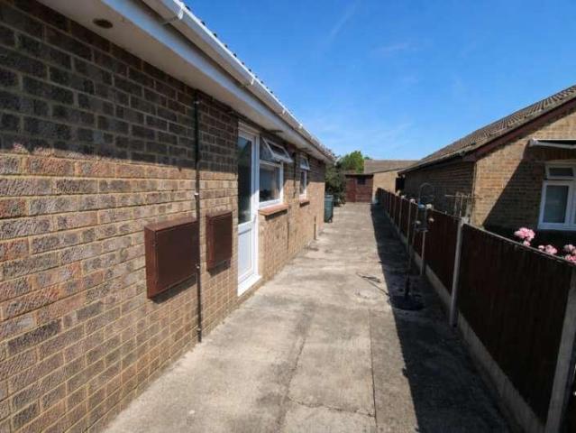 House for sale in Herne and Broomfield, The Bridge