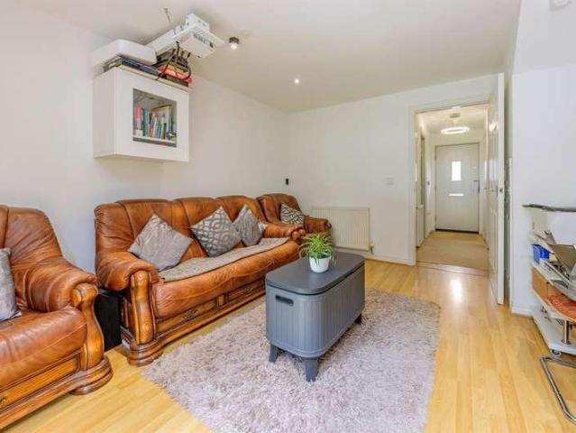 House for sale in London Borough of Hounslow, Greater London