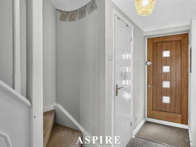 House for sale in Vange, Essex